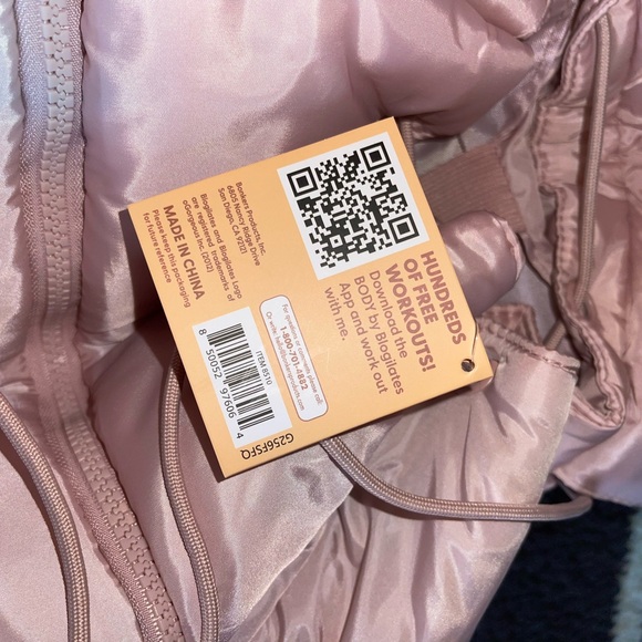 The Blogilates Mini Backpack - lilac haze - Picture 4 of 5